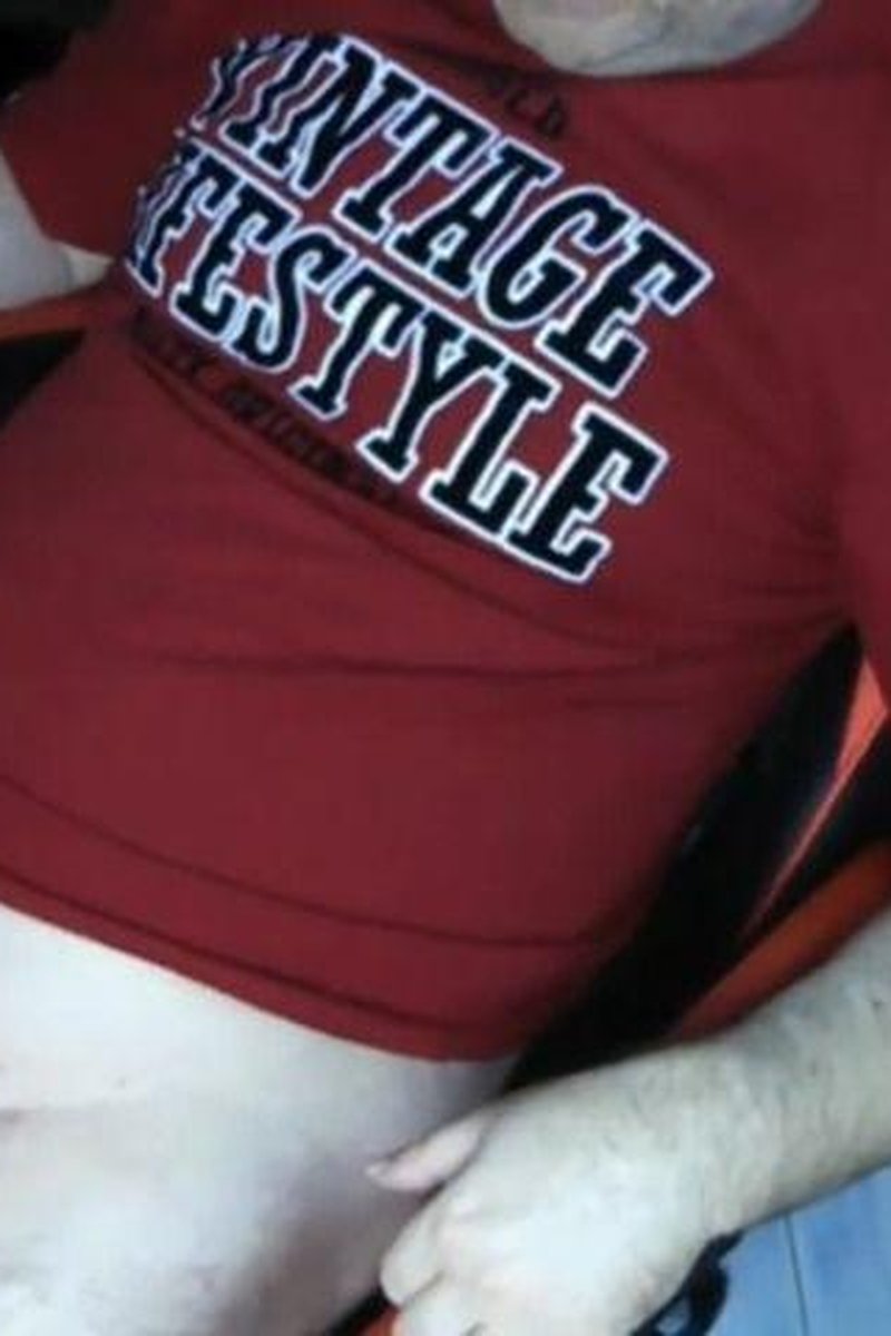 Buddy Caught Wanking - Screenshot 1 of 4 - Asian