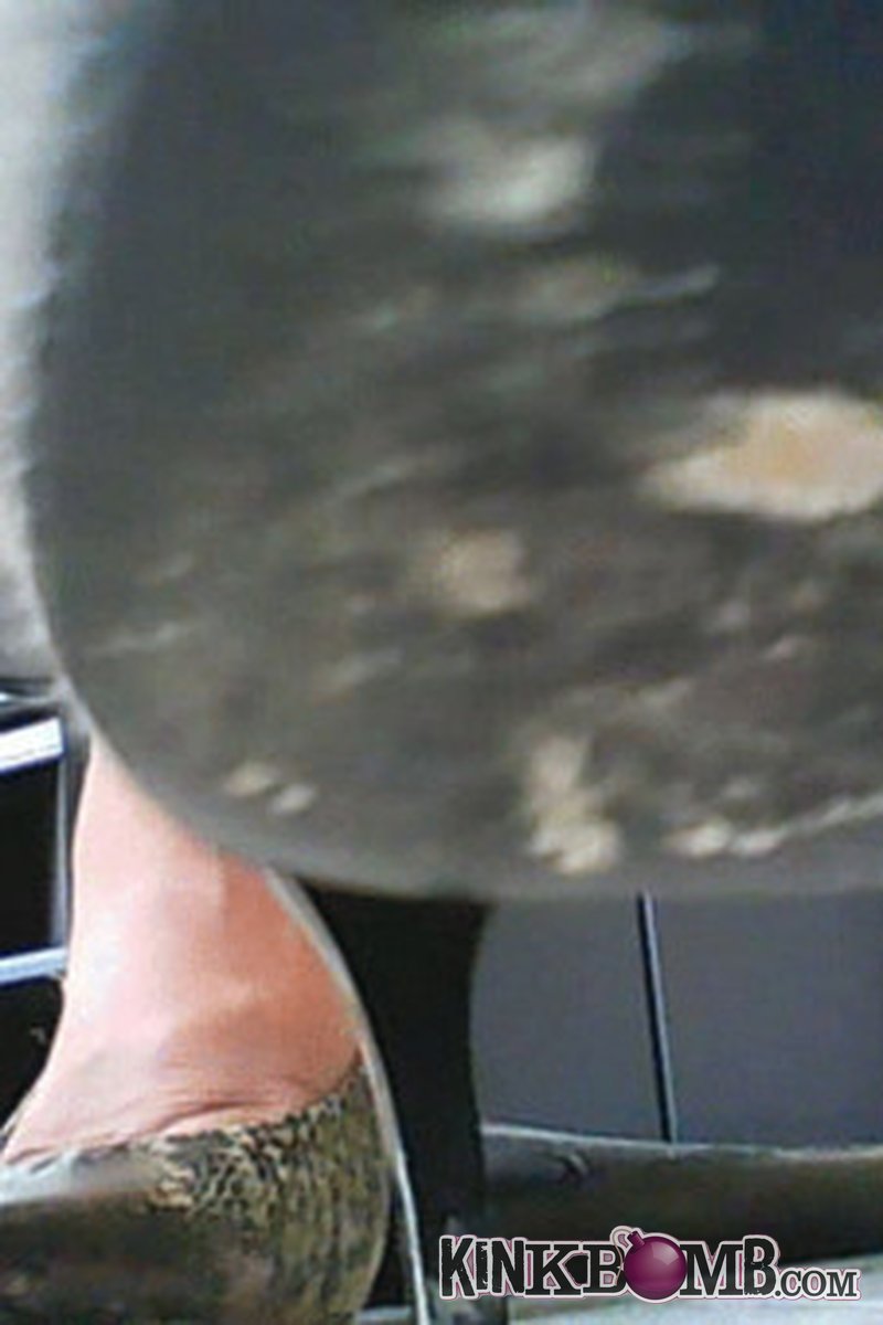 Lolas Fetish Playground: My New High Heels... - Screenshot 1 of 4 - BBW