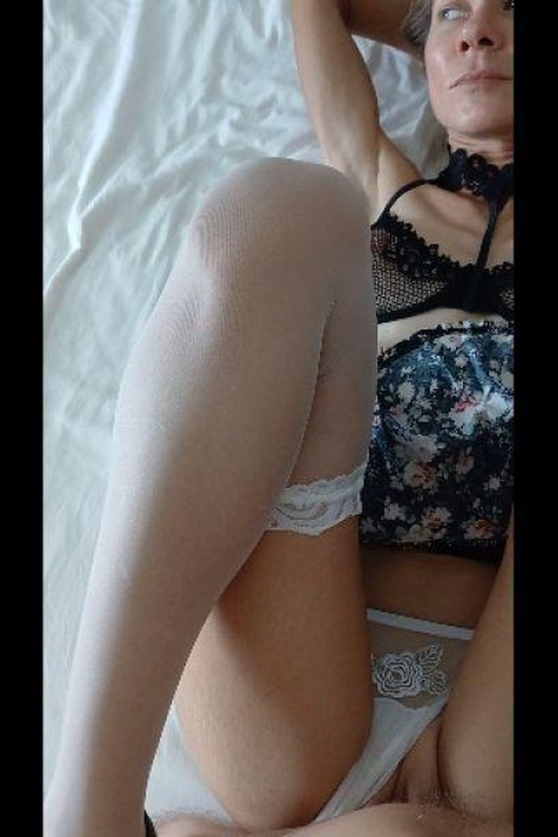 TP-manyvidsladyemotion-deep-armpits-after-sex