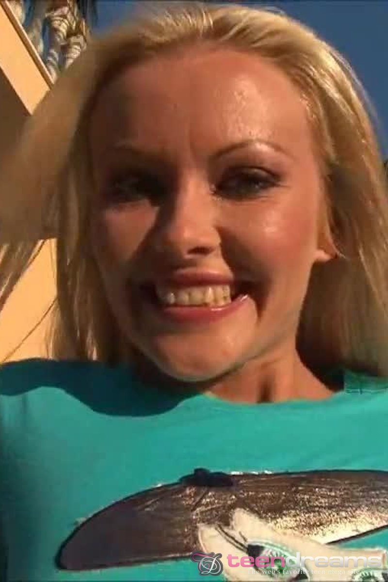 Ayna - Screenshot 1 of 4 - Teen (18-22)