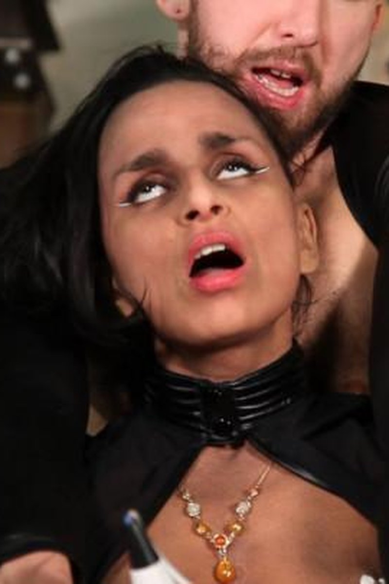 Bound Orgasm In Fishnets - Screenshot 1 of 4 - BDSM
