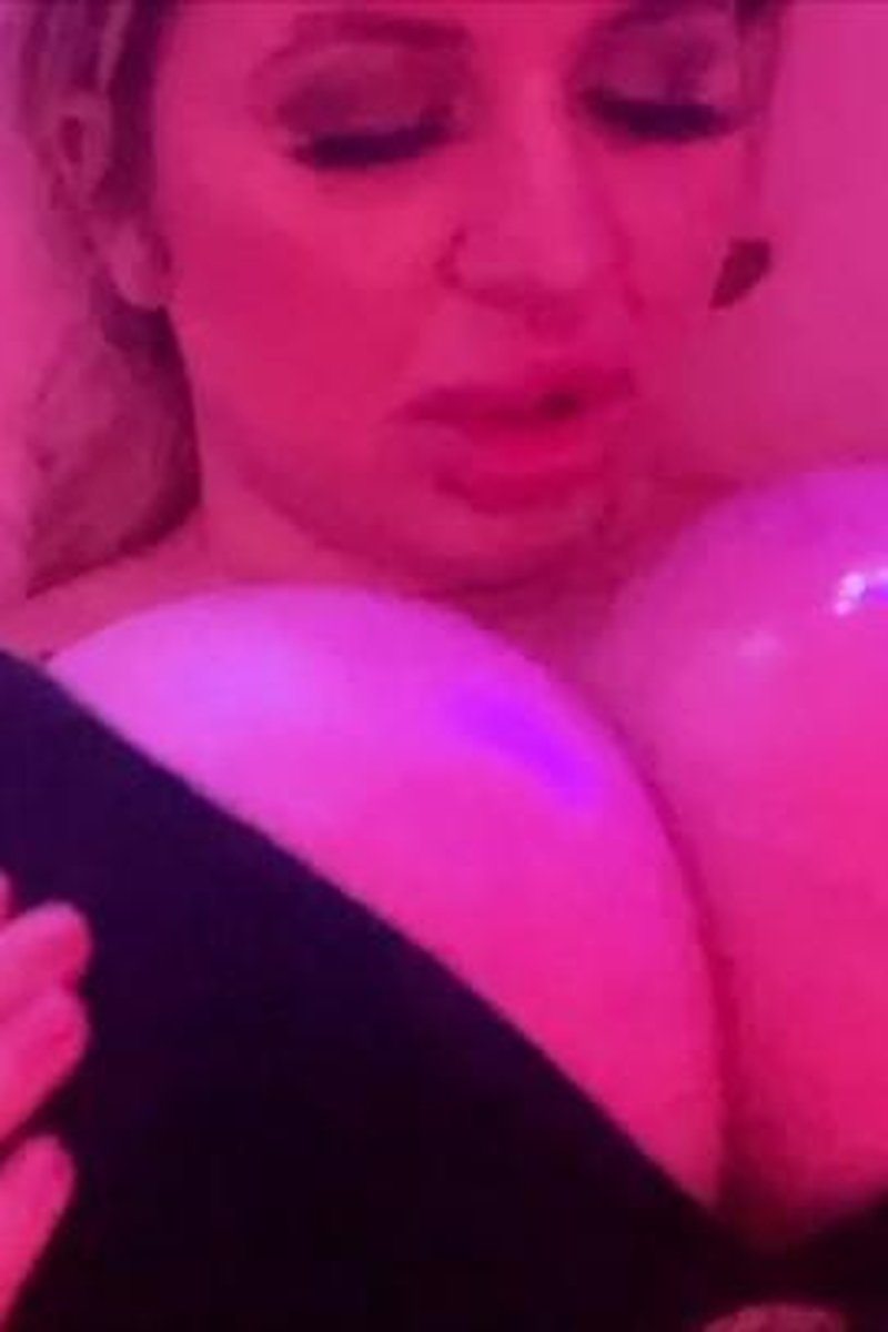 Fuck Me And My Huge Boobs Step-Daddy - Screenshot 1 of 4 - Big Ass