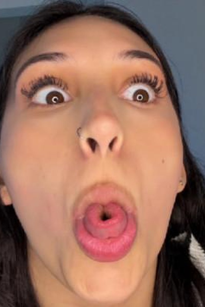 Silly Faces - Screenshot 1 of 4 - Cheek Fetish