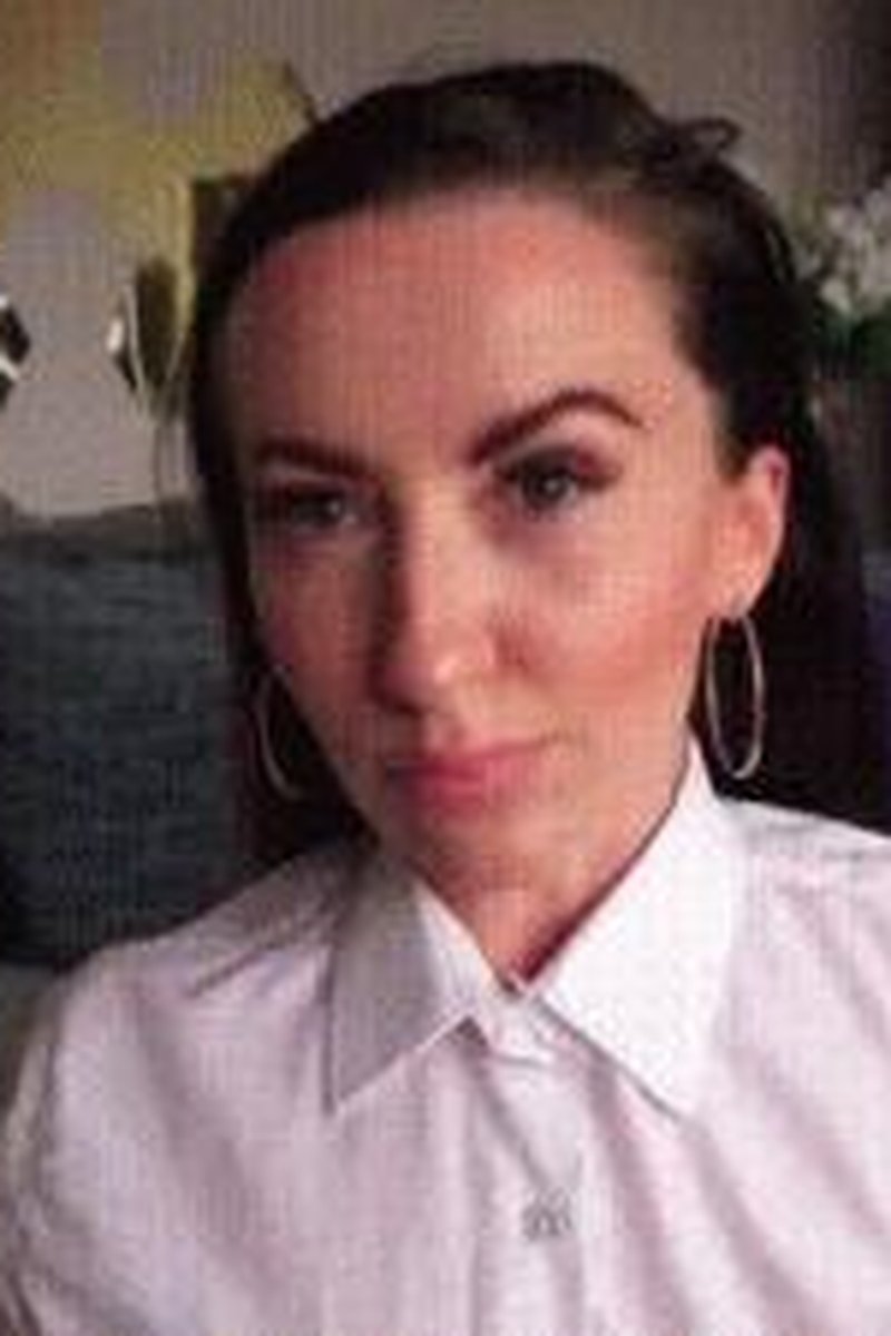 Shirt Dancing Babe - Screenshot 1 of 4 - Brown Hair (Female)