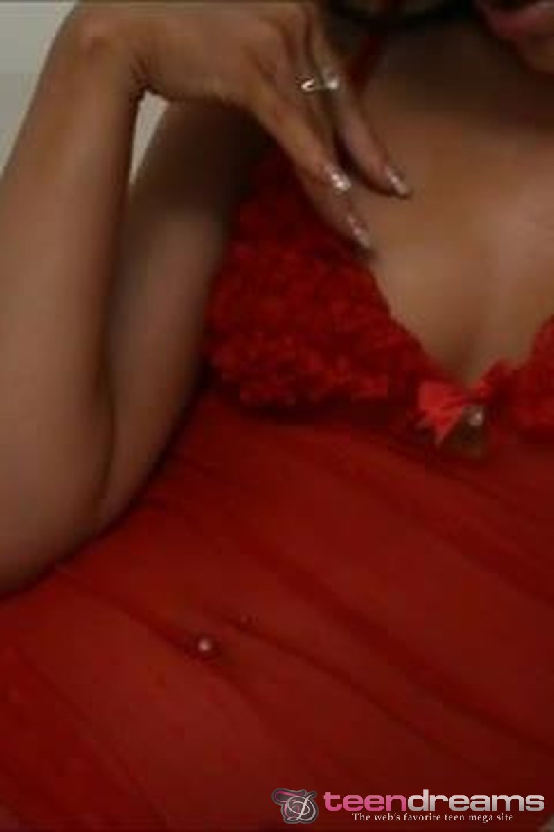 Natalie - Screenshot 1 of 4 - Teen (18-22)