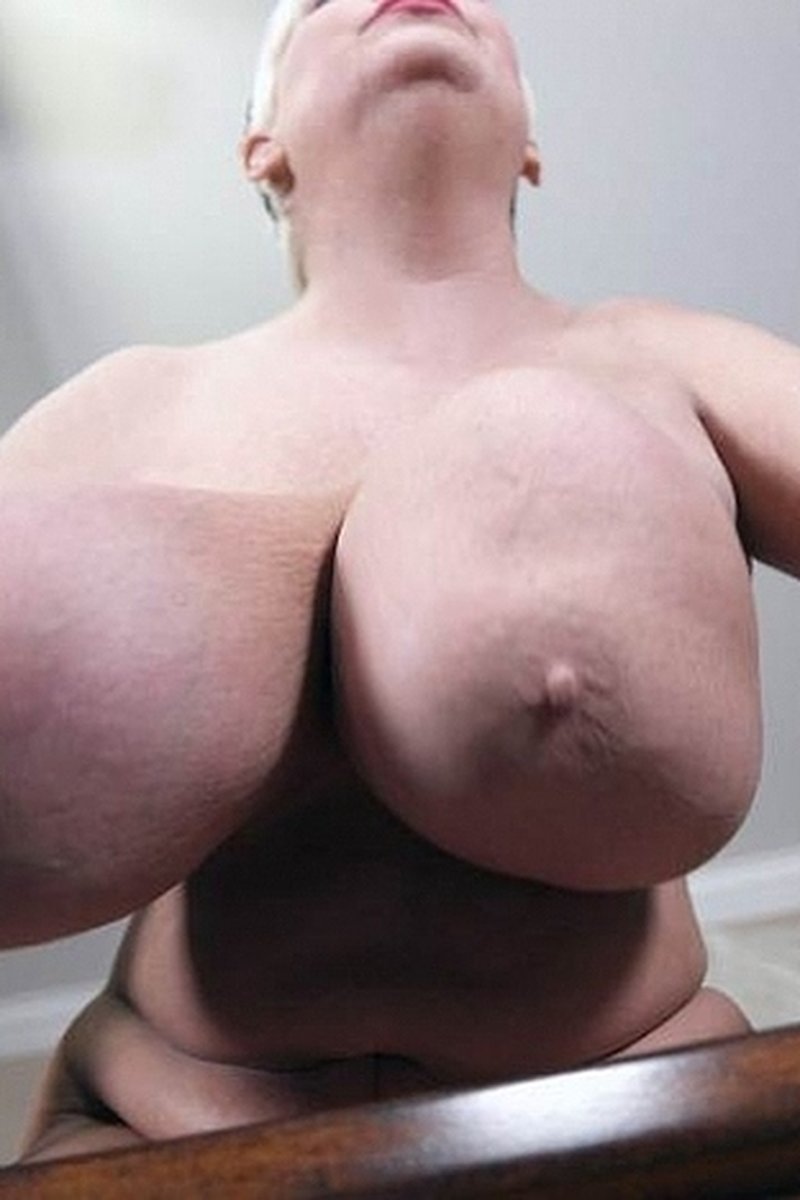 Big Bouncing Tits - Screenshot 1 of 4 - Fake Boobs