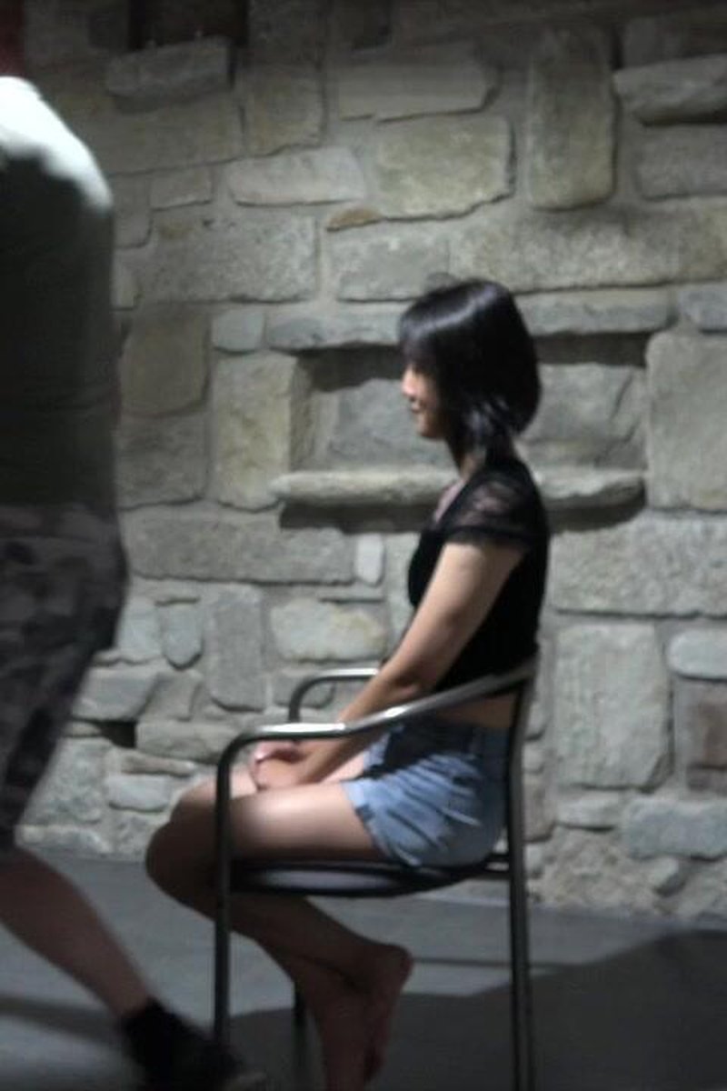 Extrem Elliebowstring Bondage - Screenshot 1 of 4 - Asian