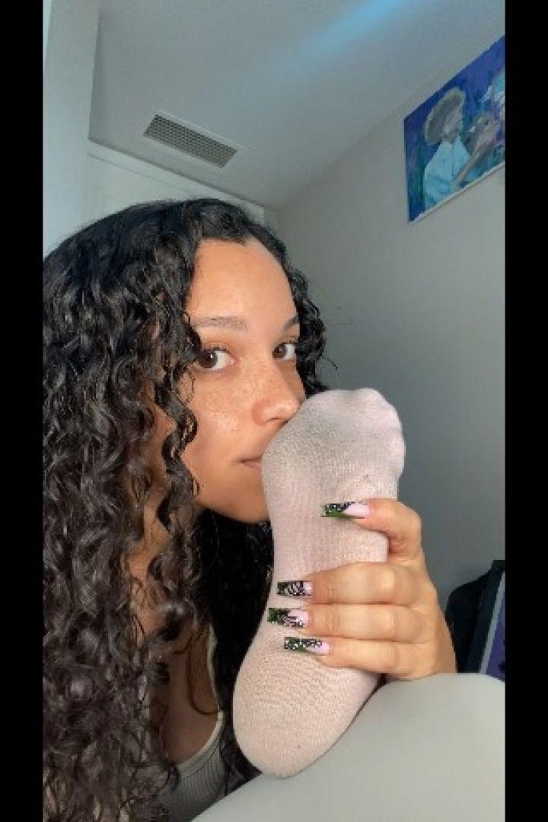 Self Sock Sniffing - Screenshot 1 of 4 - Foot Fetish