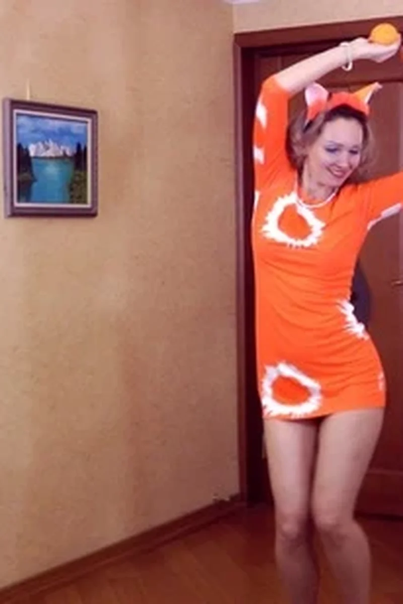 Fox Dance - Screenshot 1 of 4 - Dancer