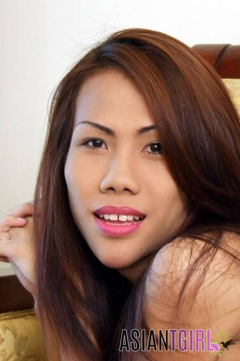 Anna Blows A Load - Screenshot 1 of 4 - Asian