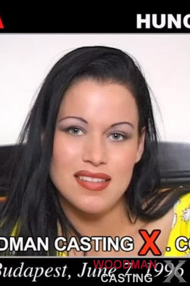 Timea Casting - Screenshot 1 of 4 - Blowjob