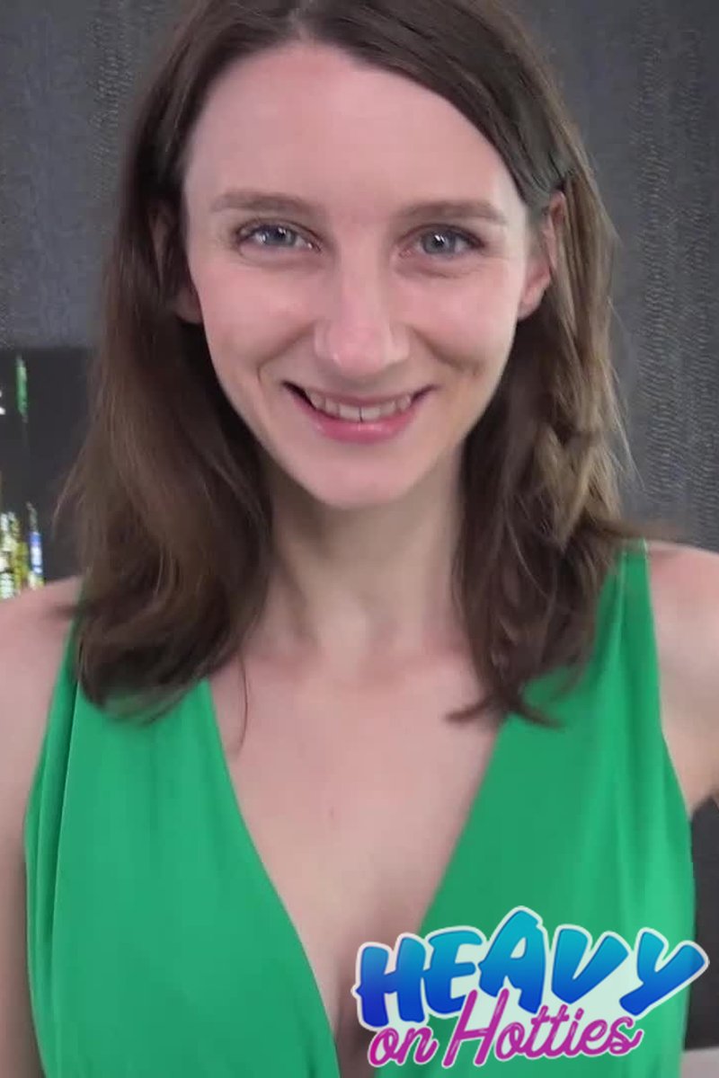 Comeback - Screenshot 1 of 4 - Pauline Cooper