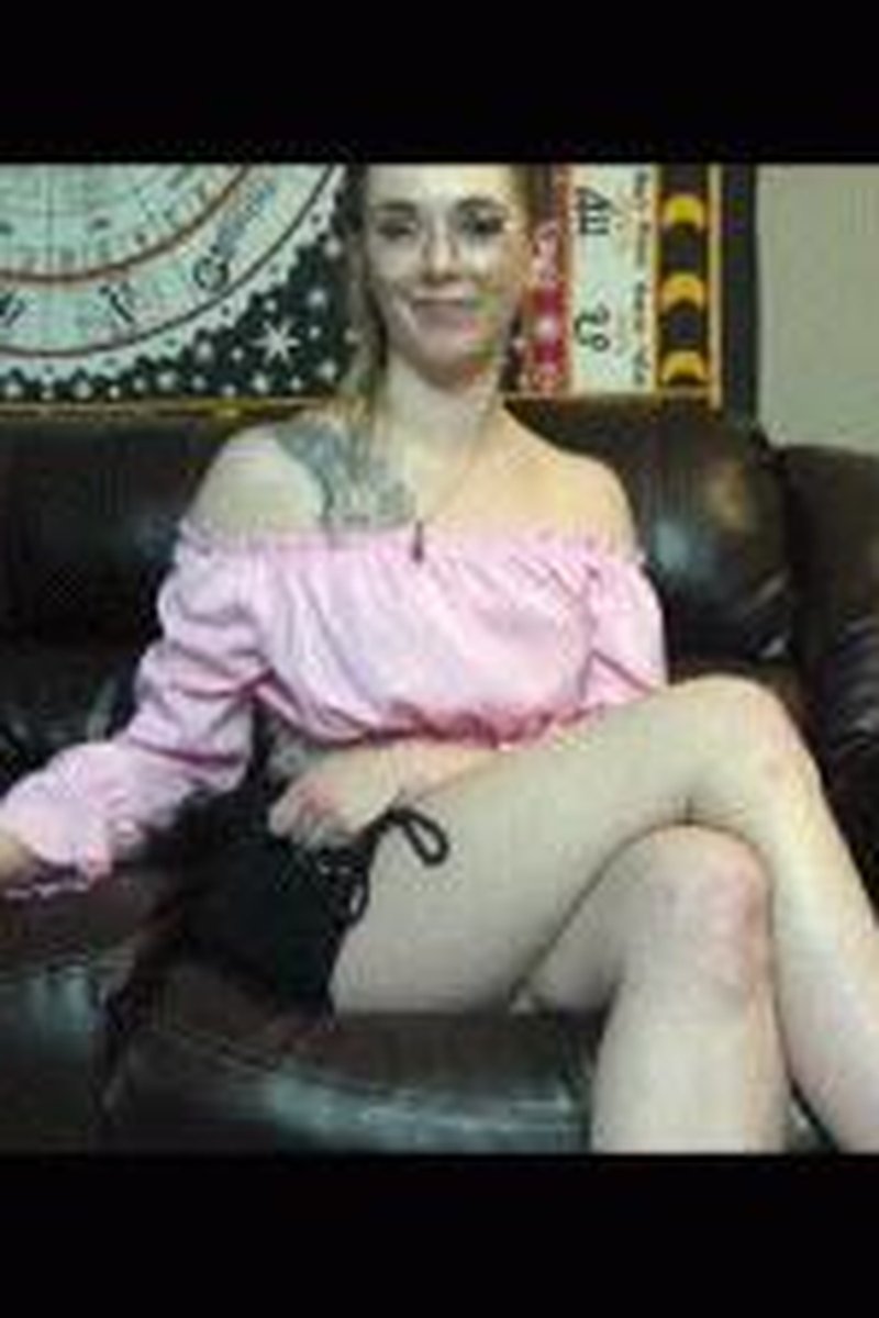 Domming Step-Daddy - Screenshot 1 of 4 - Domination