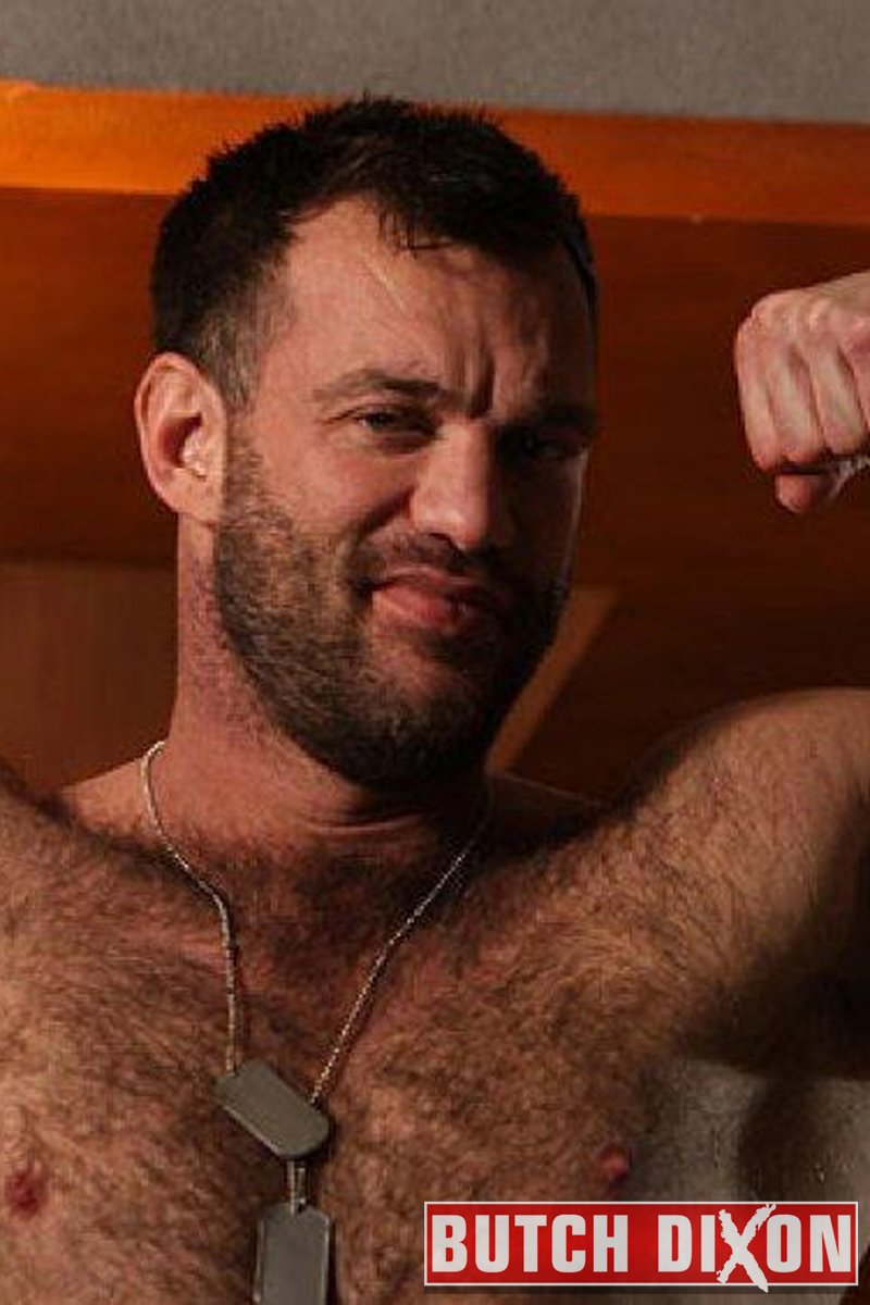 Aaron Cage - Screenshot 1 of 4 - Gay