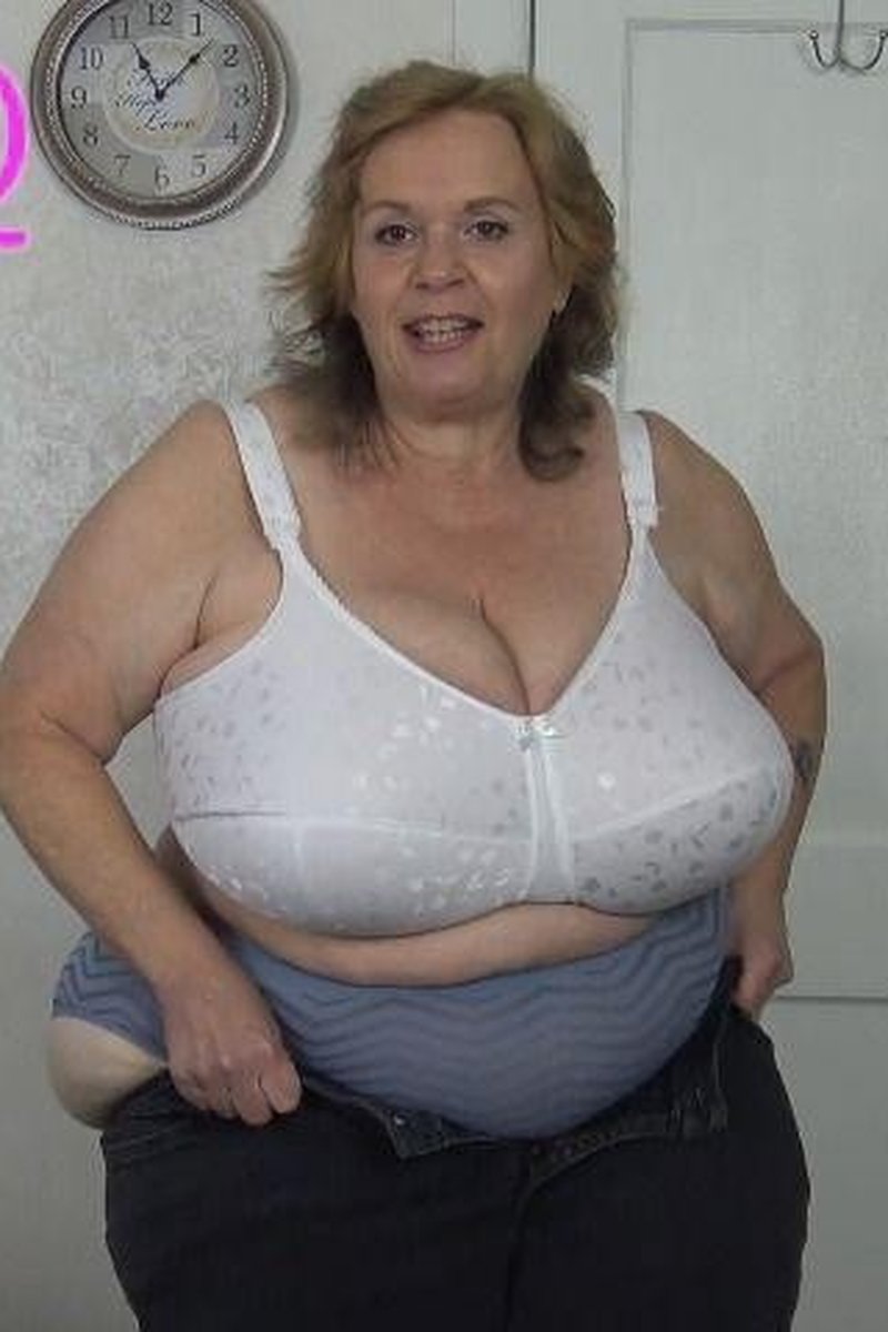 Getting Fatter - Screenshot 1 of 4 - BBW