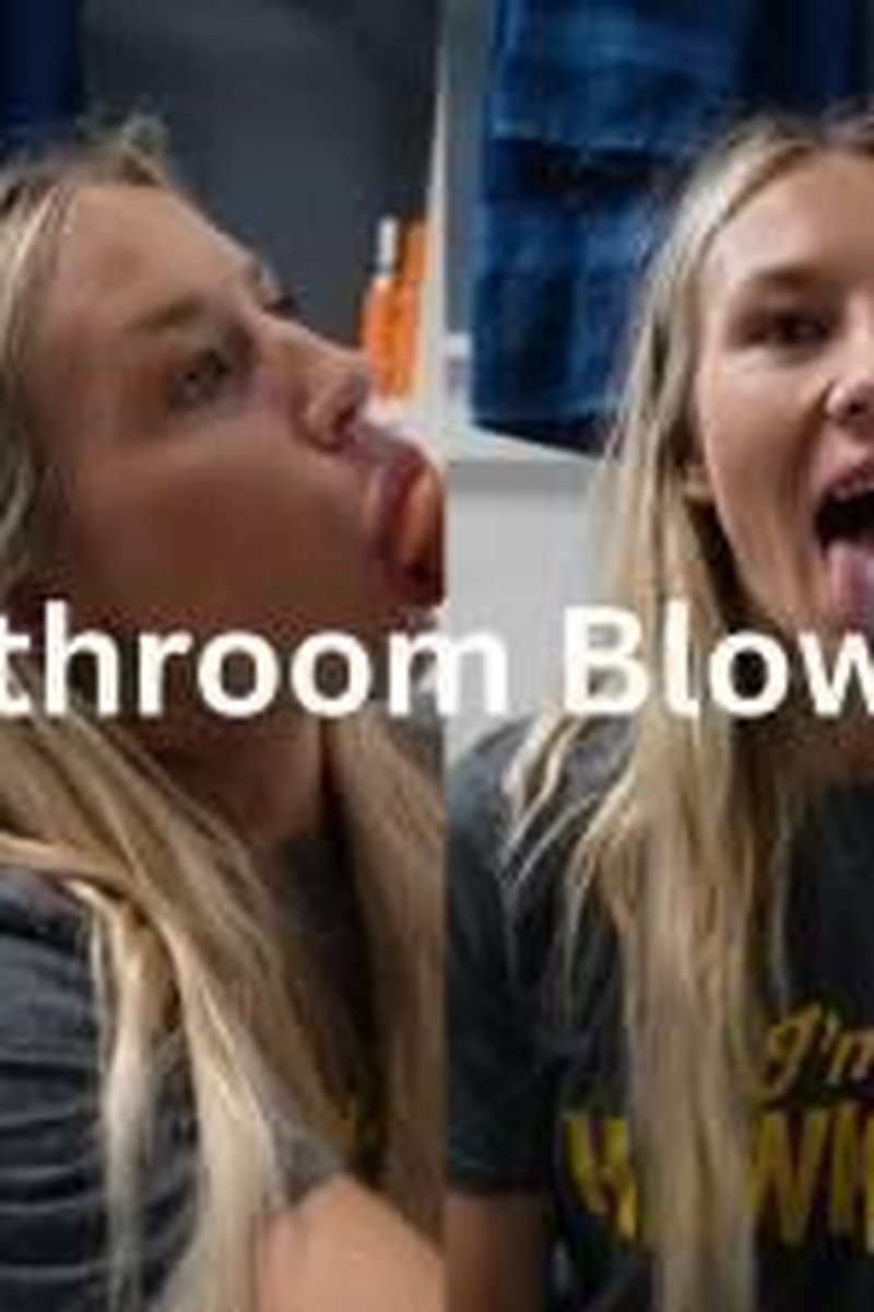 Gas Station Bathroom Blowjob - Screenshot 1 of 4 - Blowjob