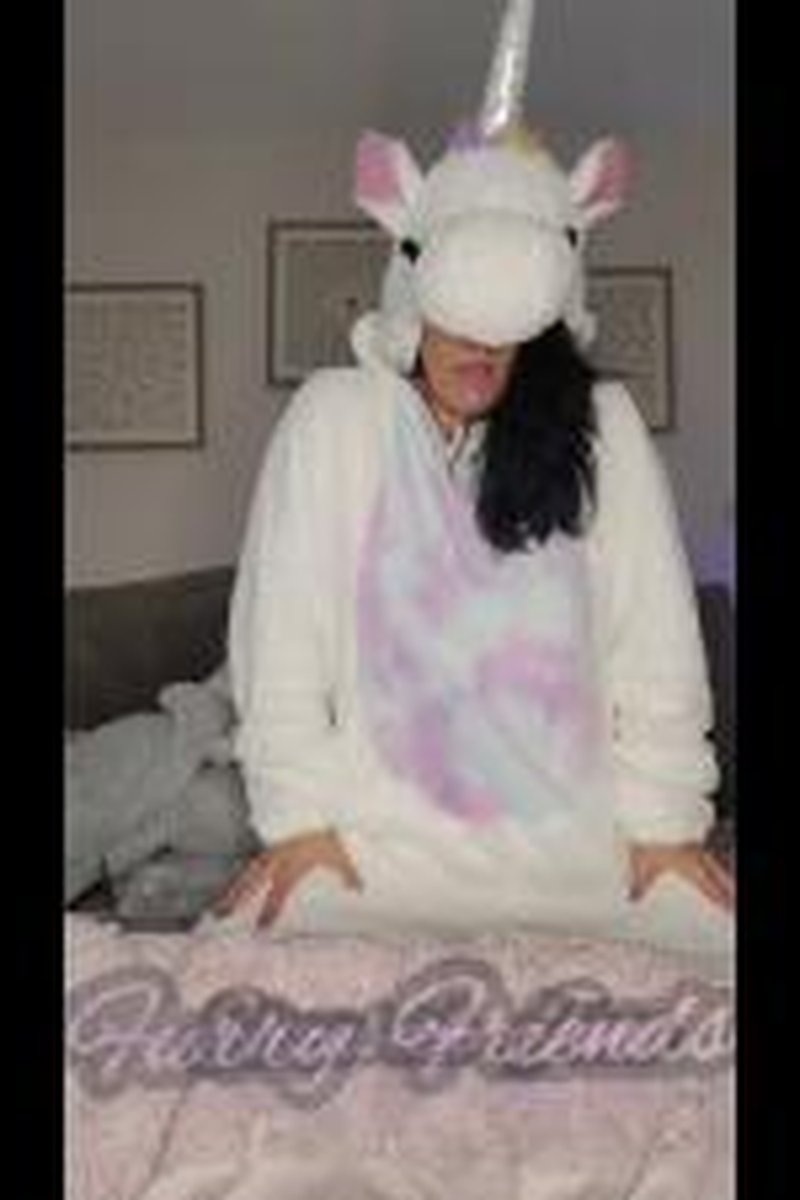 Fuzzy Friend - Screenshot 1 of 4 - Ass Smacking