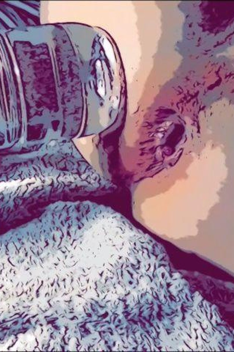 Dilating - Screenshot 1 of 4 - Anal