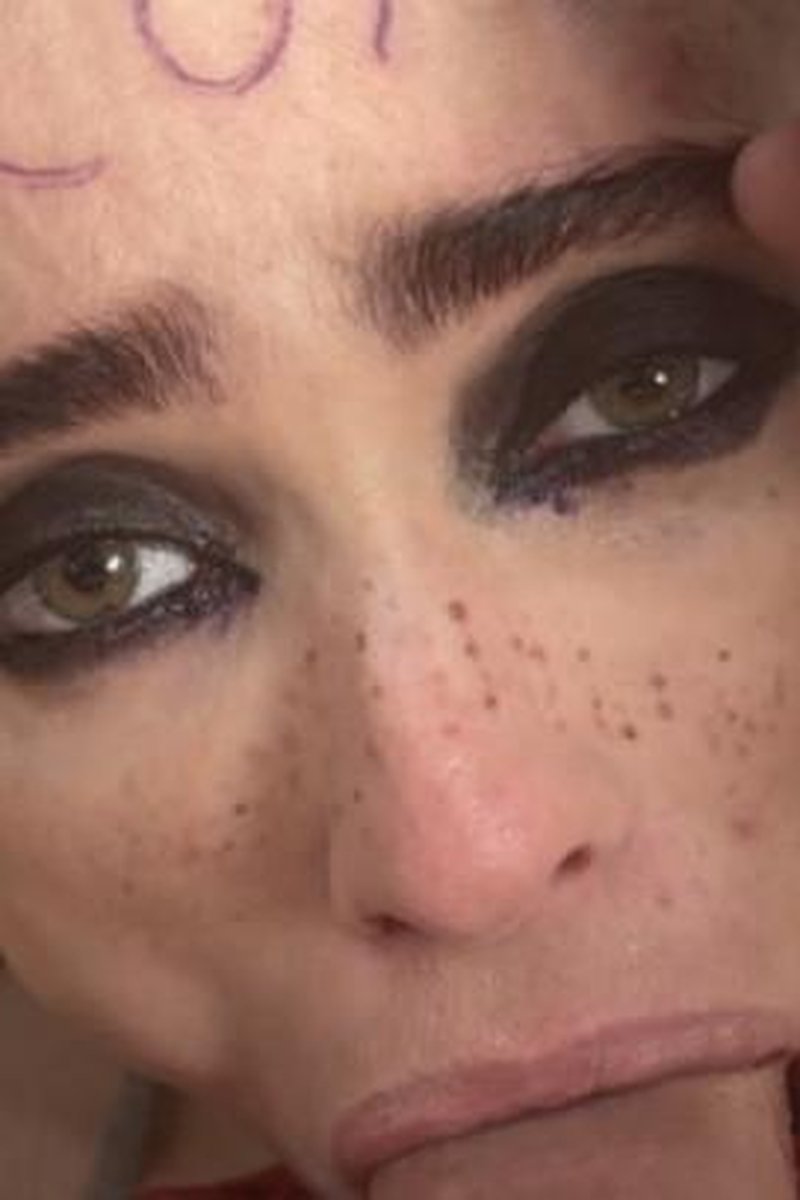 Defiled - Screenshot 1 of 4 - Amateur