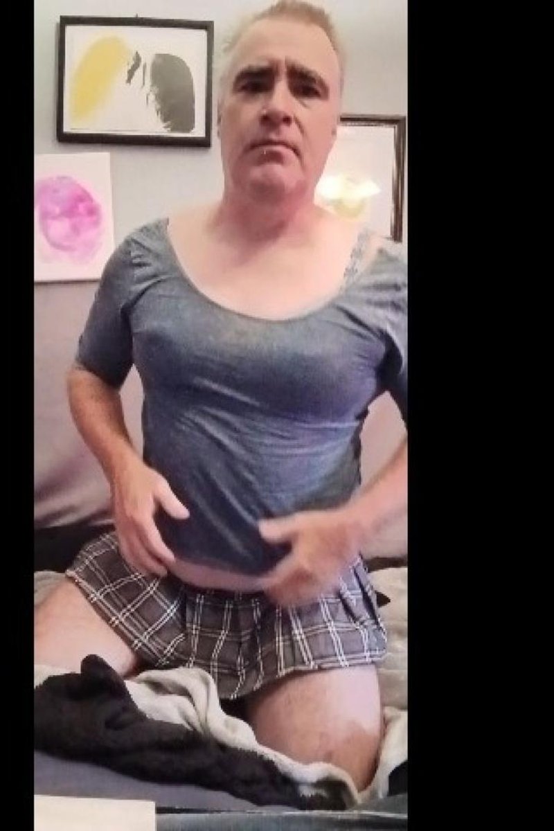 Teasing Myself - Screenshot 1 of 4 - Masturbation