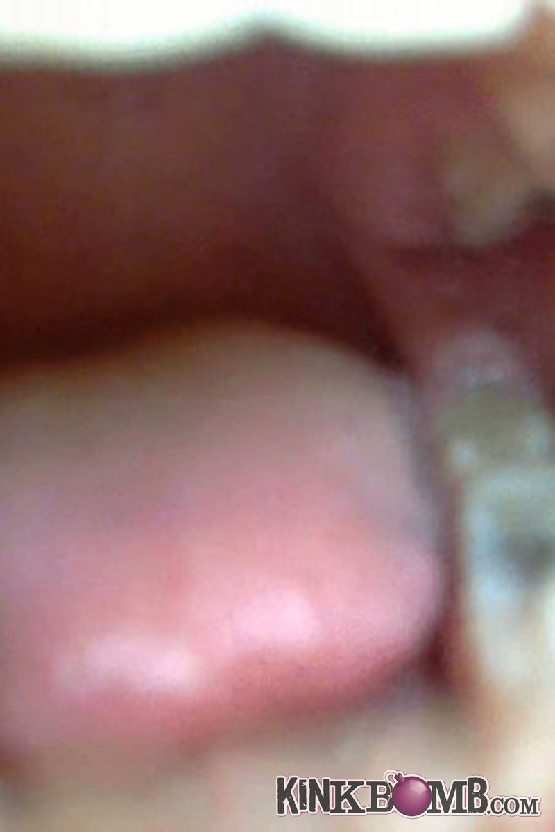 Fetish Fantasies: Chewing Gummy Bears - Screenshot 1 of 4 - Food