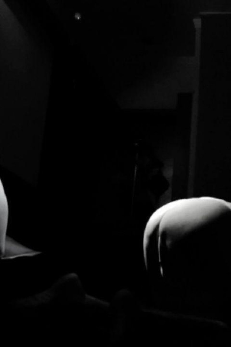 Seducate Yourself - Screenshot 1 of 4 - Anal