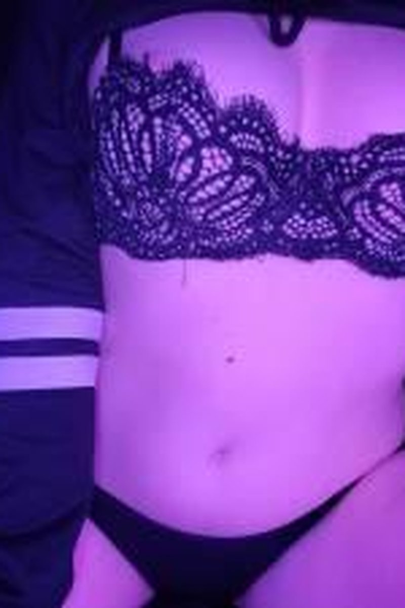Purple Lights - Screenshot 1 of 4 - Boots