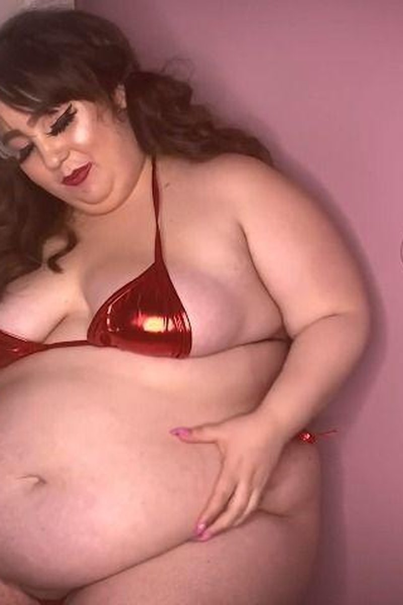 Pure Gluttony - Screenshot 1 of 4 - BBW