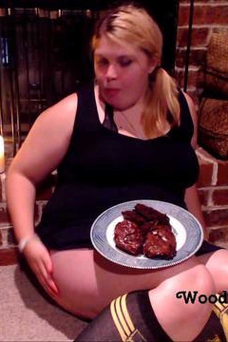 Hungry Hufflepuff - Screenshot 1 of 4 - BBW
