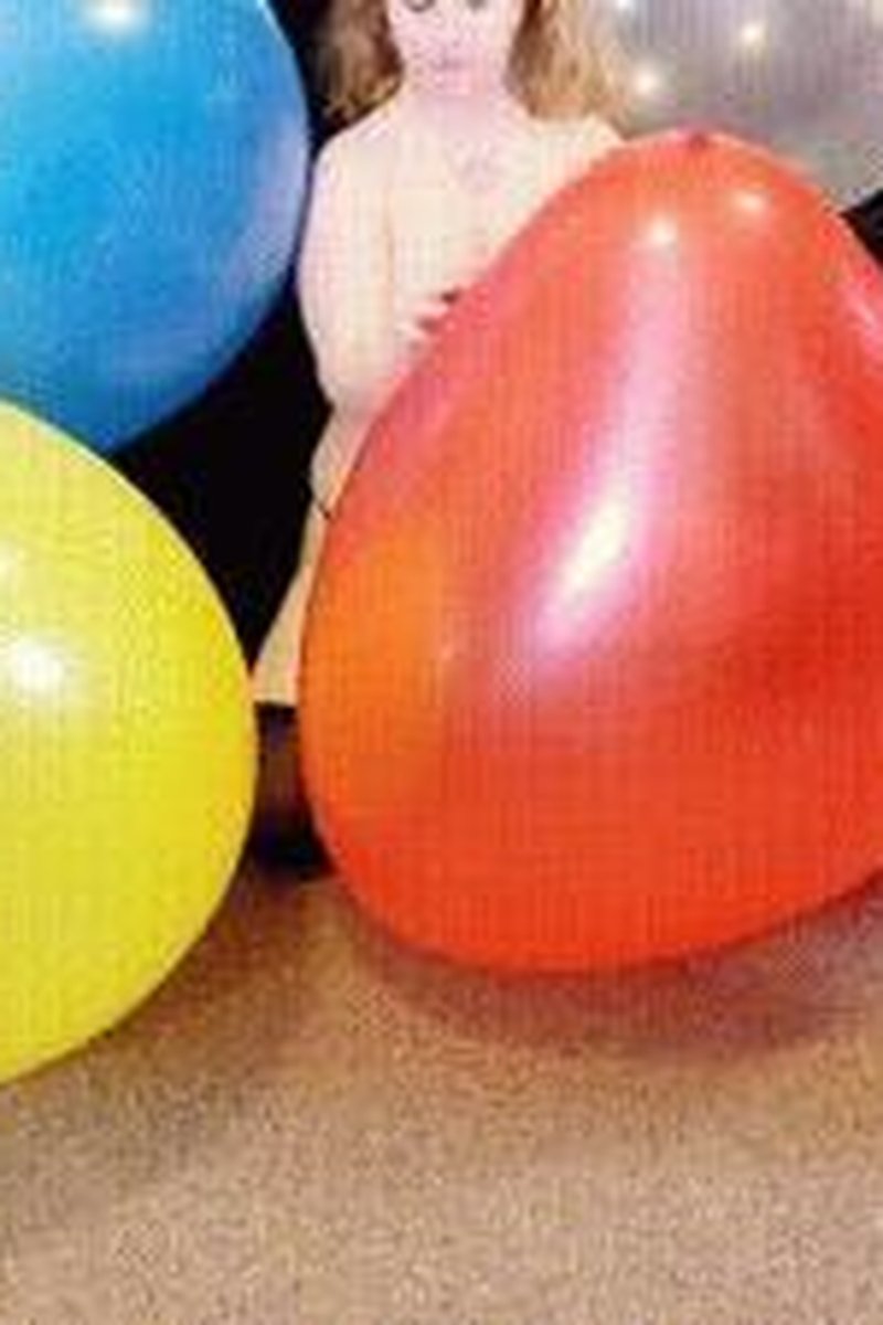 Five 36Inch Balloons - Screenshot 1 of 4 - Balloon Fetish