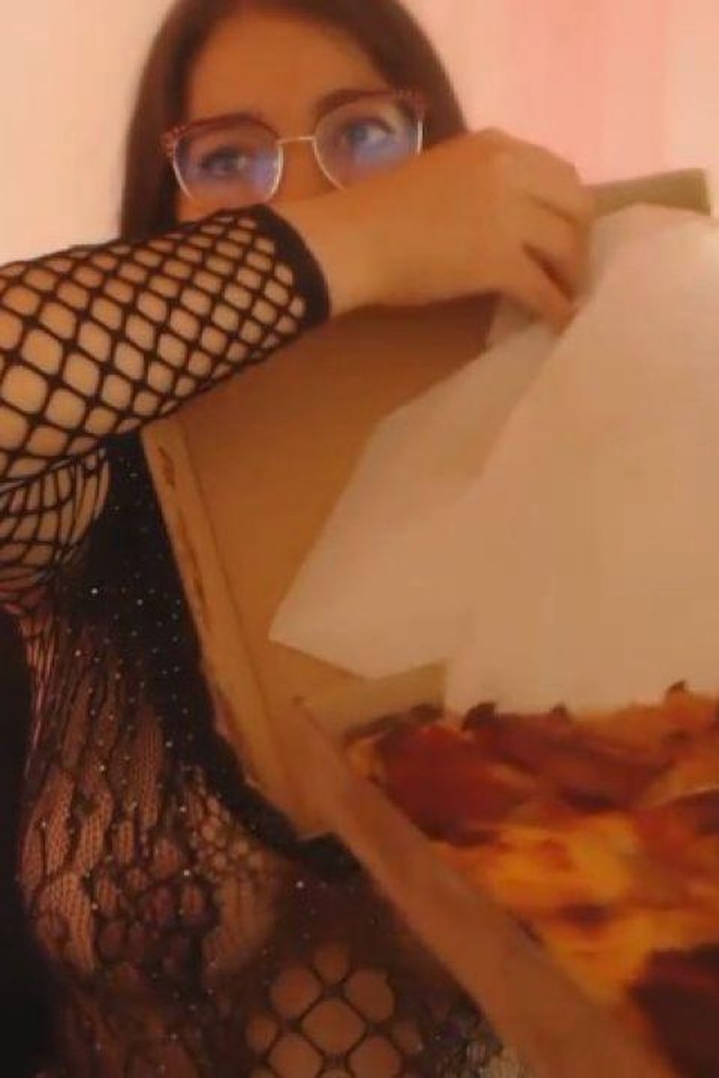 Square Pizza - Screenshot 1 of 4 - Bad Breath