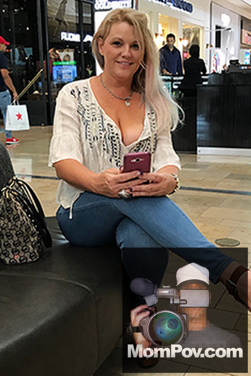 Amateur MILF Exploring Sexually - Screenshot 1 of 4 - Amateur