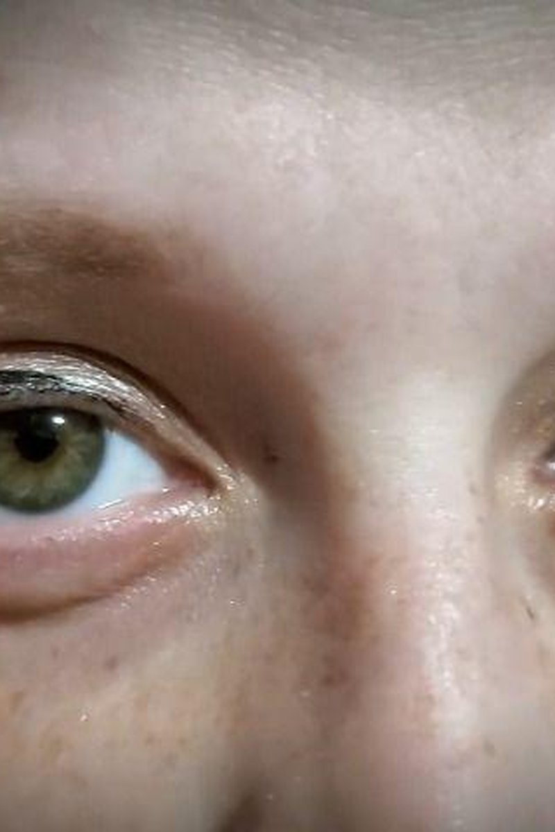 Mesmerized By Hazel Eyes - Screenshot 1 of 4 - Domination