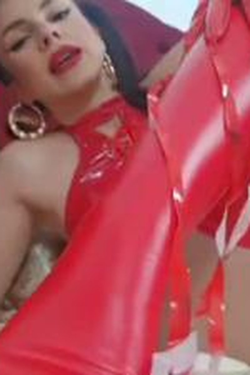 Whipping Gloves - Screenshot 1 of 4 - Femdom