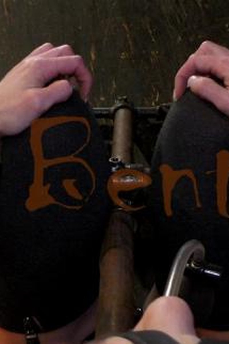 Bent - Screenshot 1 of 4 - Anal Toys