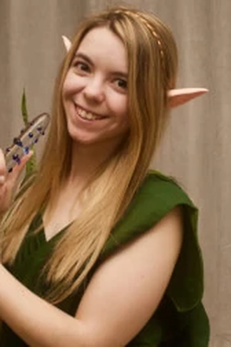 Elf Inspector - Screenshot 1 of 4 - 3D Available