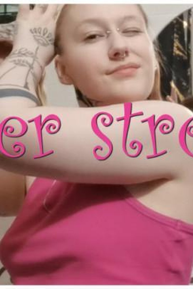 After Stream - Screenshot 1 of 4 - Bathroom