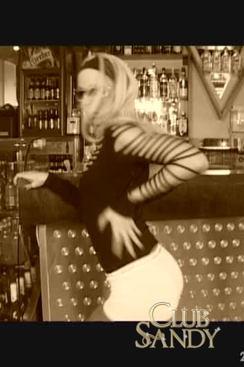 Art Cafe - Screenshot 1 of 4 - Babes