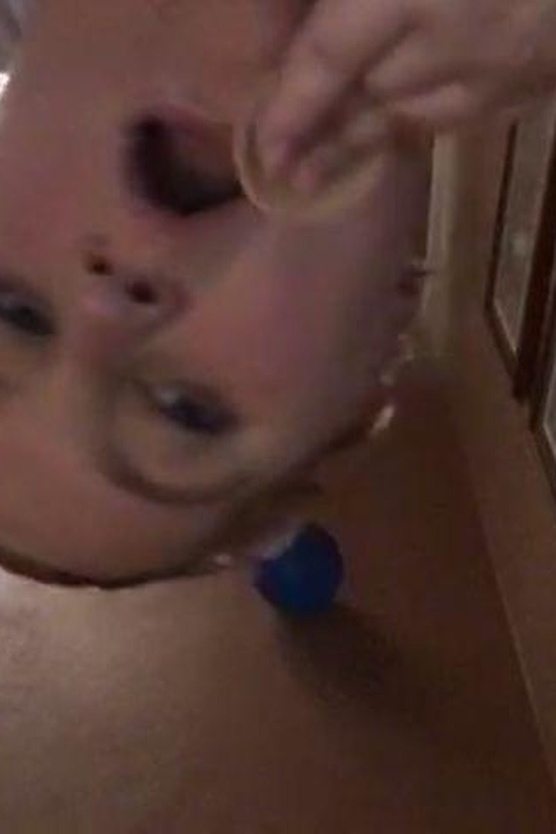 Make Up Fetish #1 - Screenshot 1 of 4 - BBW