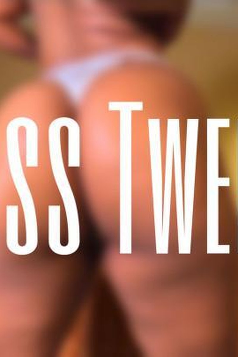 TP-manyvidsheyjezelle-topless-twerking