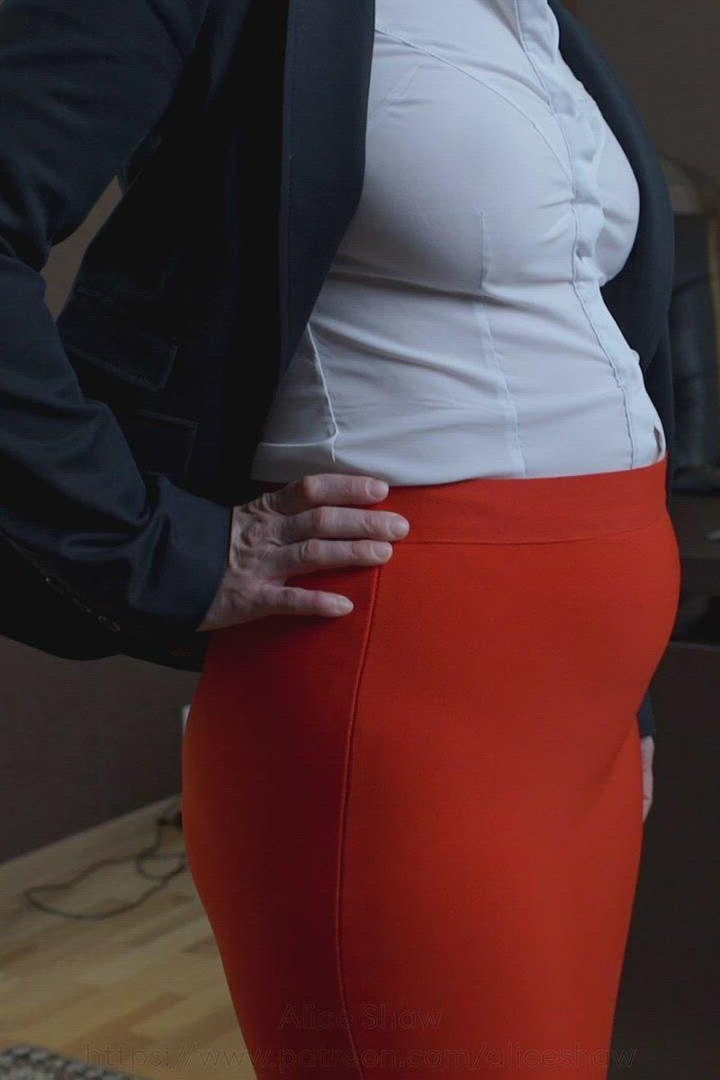 Office Look - Screenshot 1 of 4 - BBW