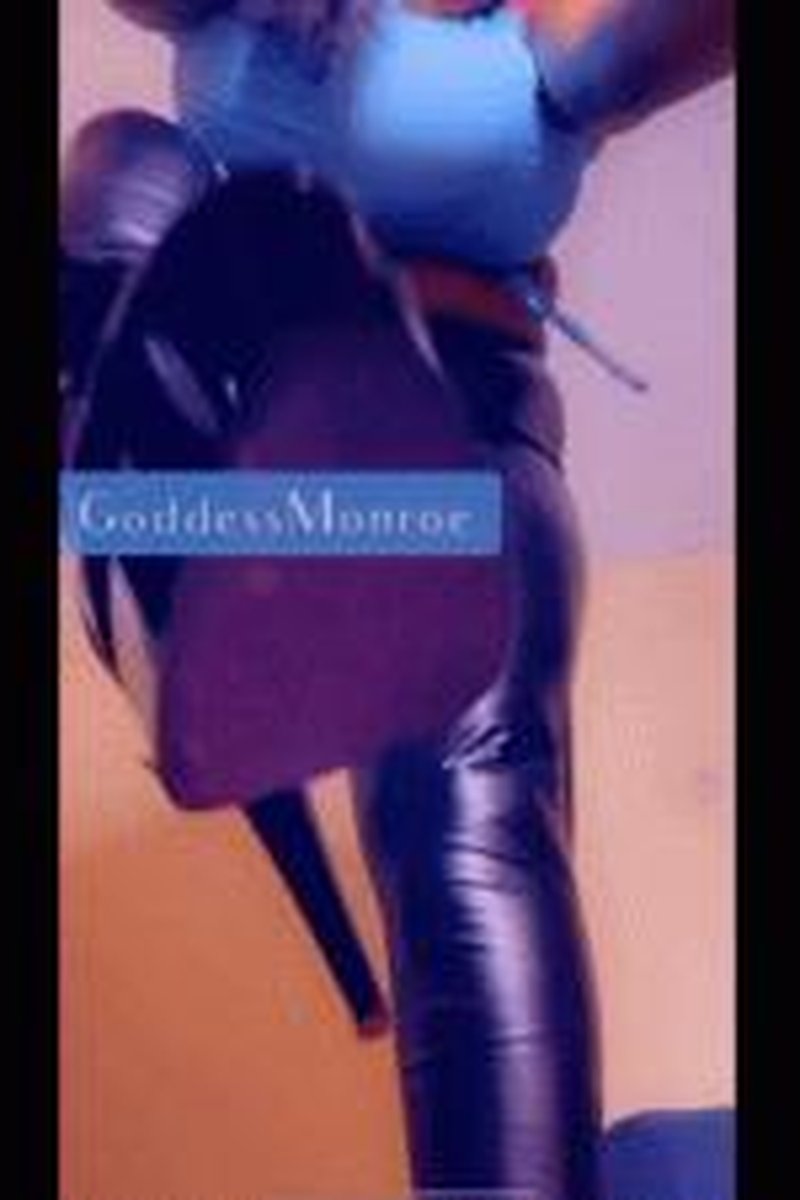 Ballbusting For Bitchboyz - Screenshot 1 of 4 - BBW
