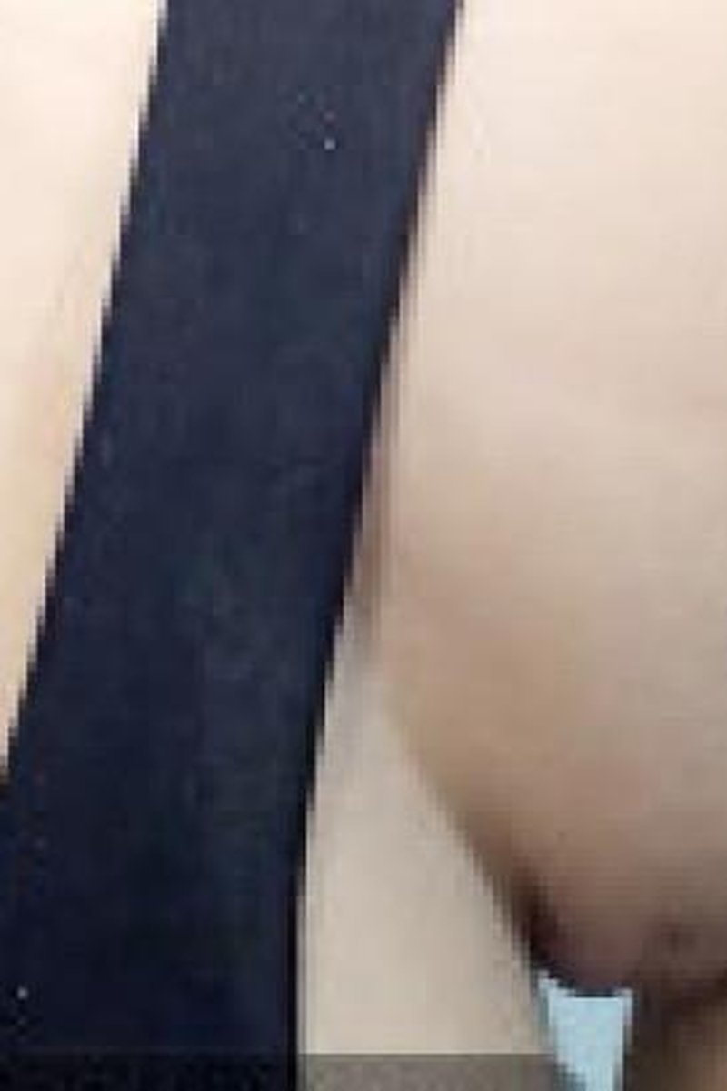 Media Con Su - Screenshot 1 of 4 - Armpit Fetish