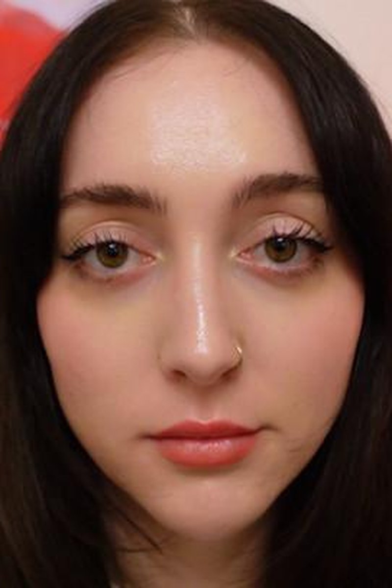 Eye Contact - Screenshot 1 of 4 - Deepbreathing