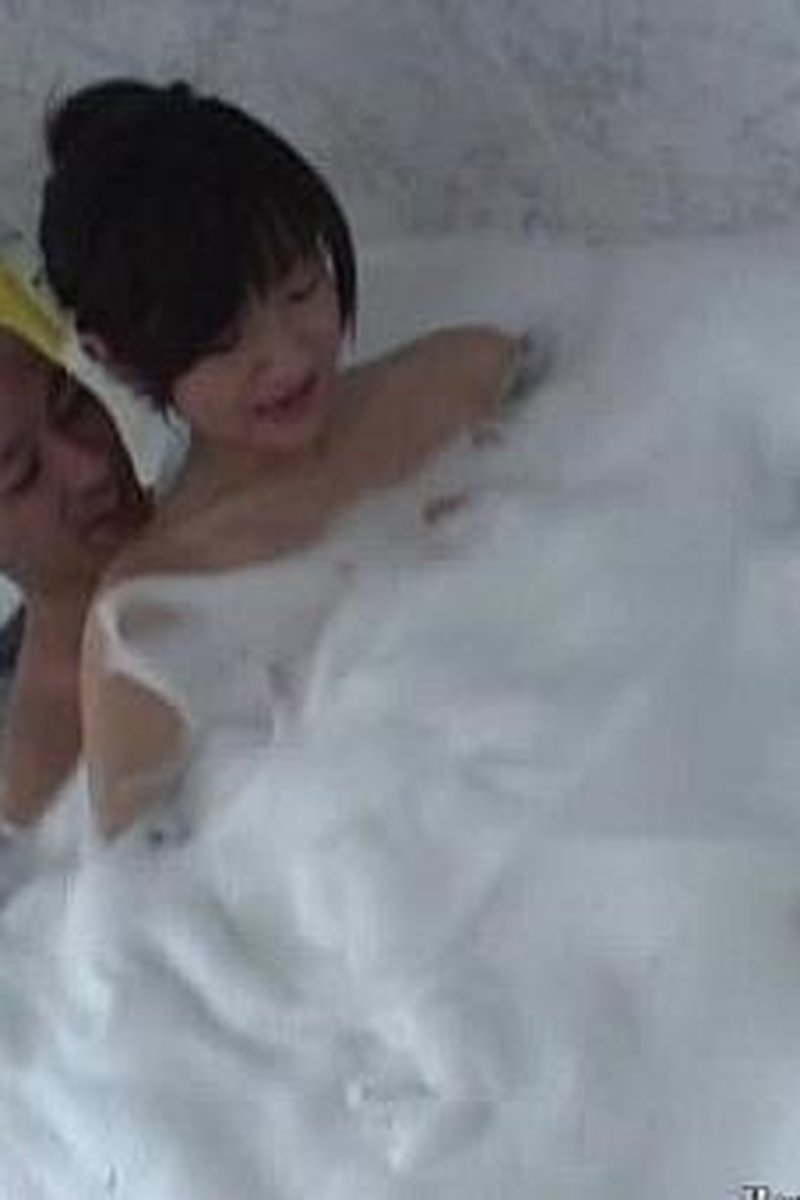 Bubblebath Bangin' - Screenshot 1 of 4 - Amateur