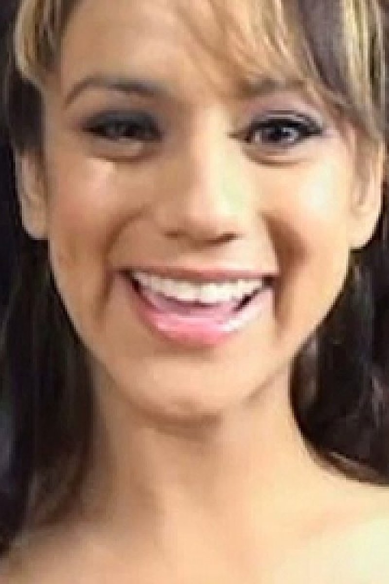 Nadia Styles Takes A Big Raw Cock - Screenshot 1 of 4 - Brown Hair