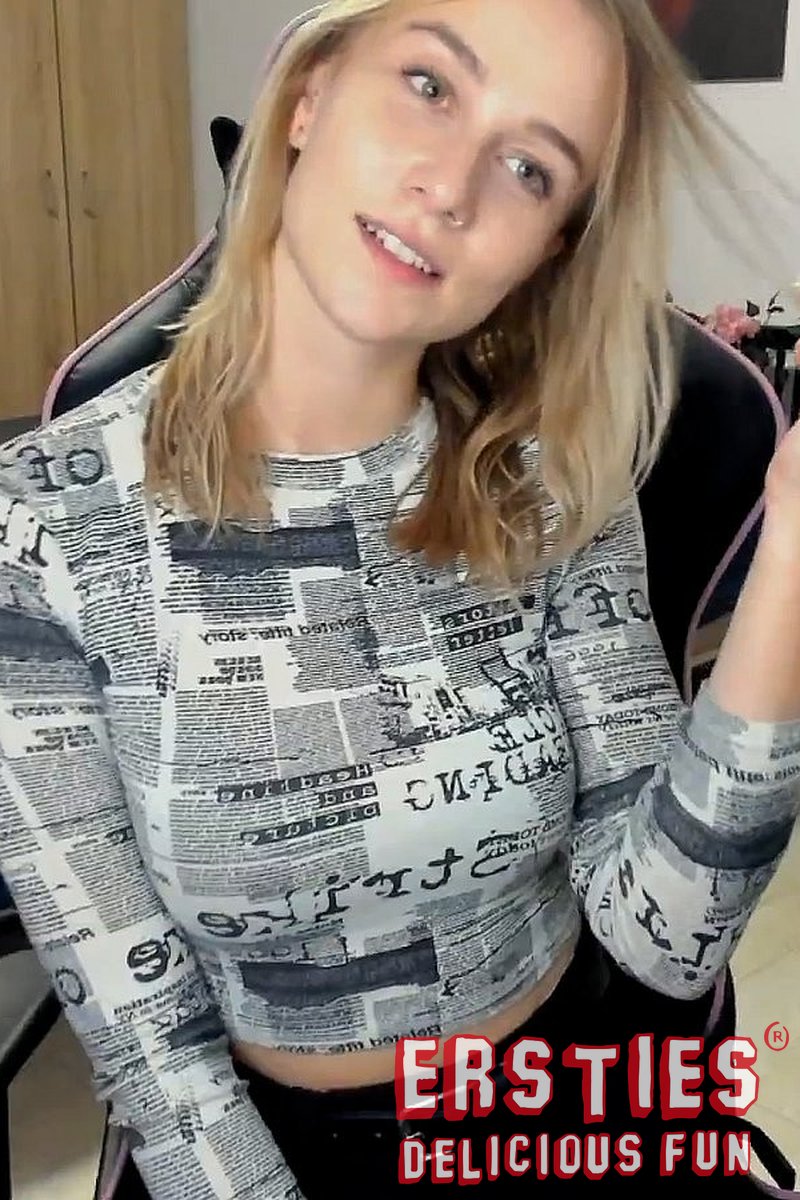 Playdate - Screenshot 1 of 4 - Blond Hair