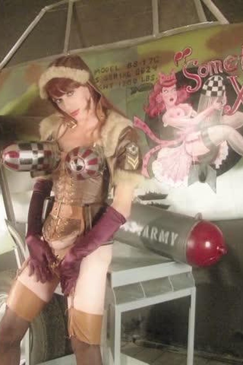 Aviatrix - Screenshot 1 of 4 - Military
