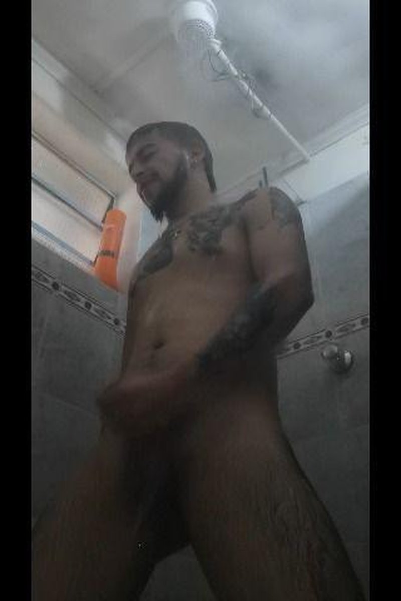 Bath Time - Screenshot 1 of 4 - Bathroom