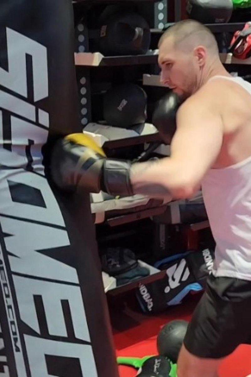 First Time Boxing - Screenshot 1 of 4 - Action & Fighting